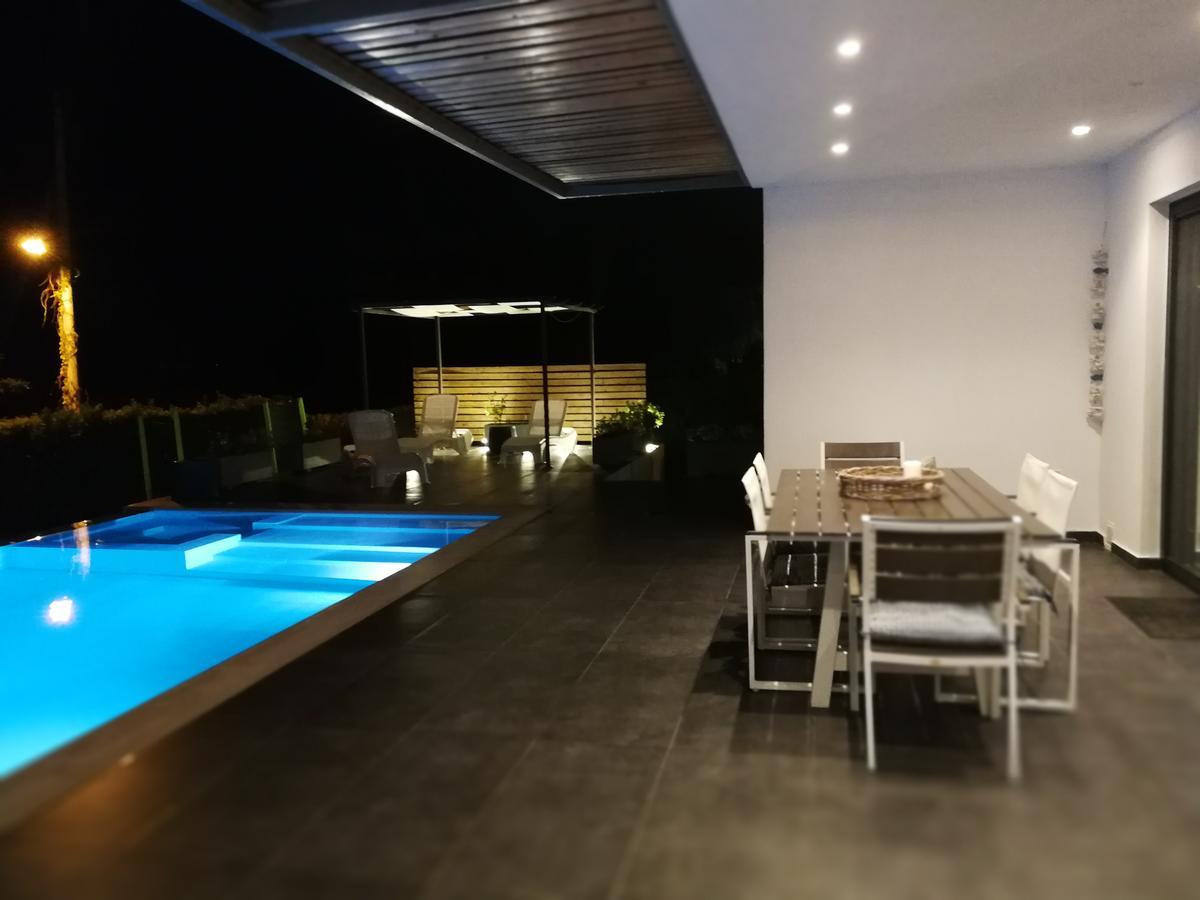Villa Titi Каминия Экстерьер фото